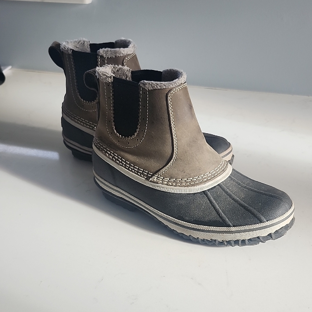 Womens EDDIE BAUER Slip On Short Boots